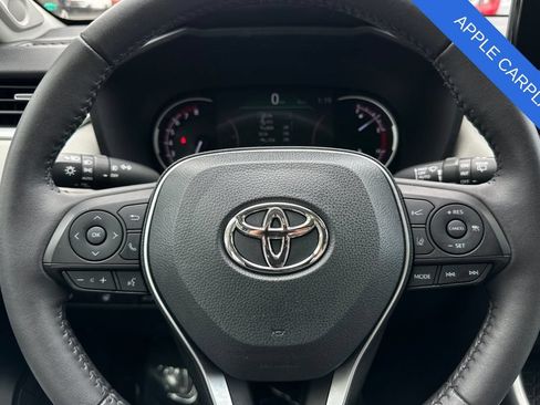 Used 2023 Toyota RAV4 XLE Premium FWD image 26
