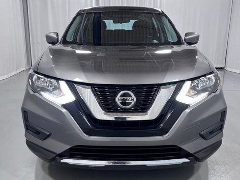 Used 2018 Nissan Rogue S AWD/4WD image 3