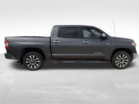Used 2018 Toyota Tundra Limited w/ Limited Premium Package image 6