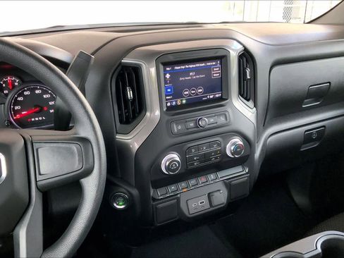 Used 2026 GMC Sierra 1500 Pro w/ Graphite Edition AWD/4WD image 7
