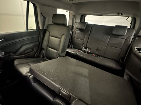 Used 2019 Chevrolet Tahoe LT image 21