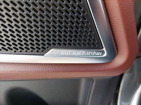 Used 2024 Kia Telluride SX Prestige AWD/4WD image 21
