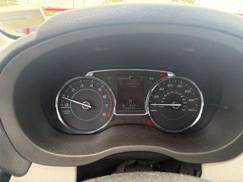 Used 2017 Subaru Forester 2.5i Limited AWD/4WD image 4