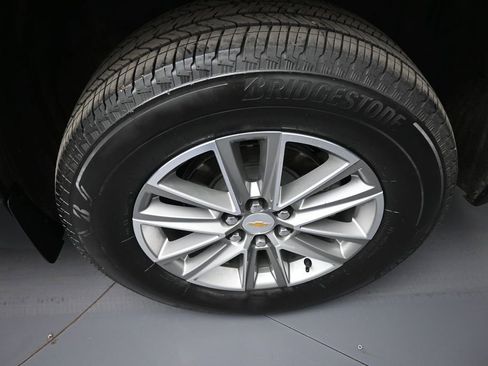 Used 2023 Chevrolet Traverse LT AWD/4WD image 15