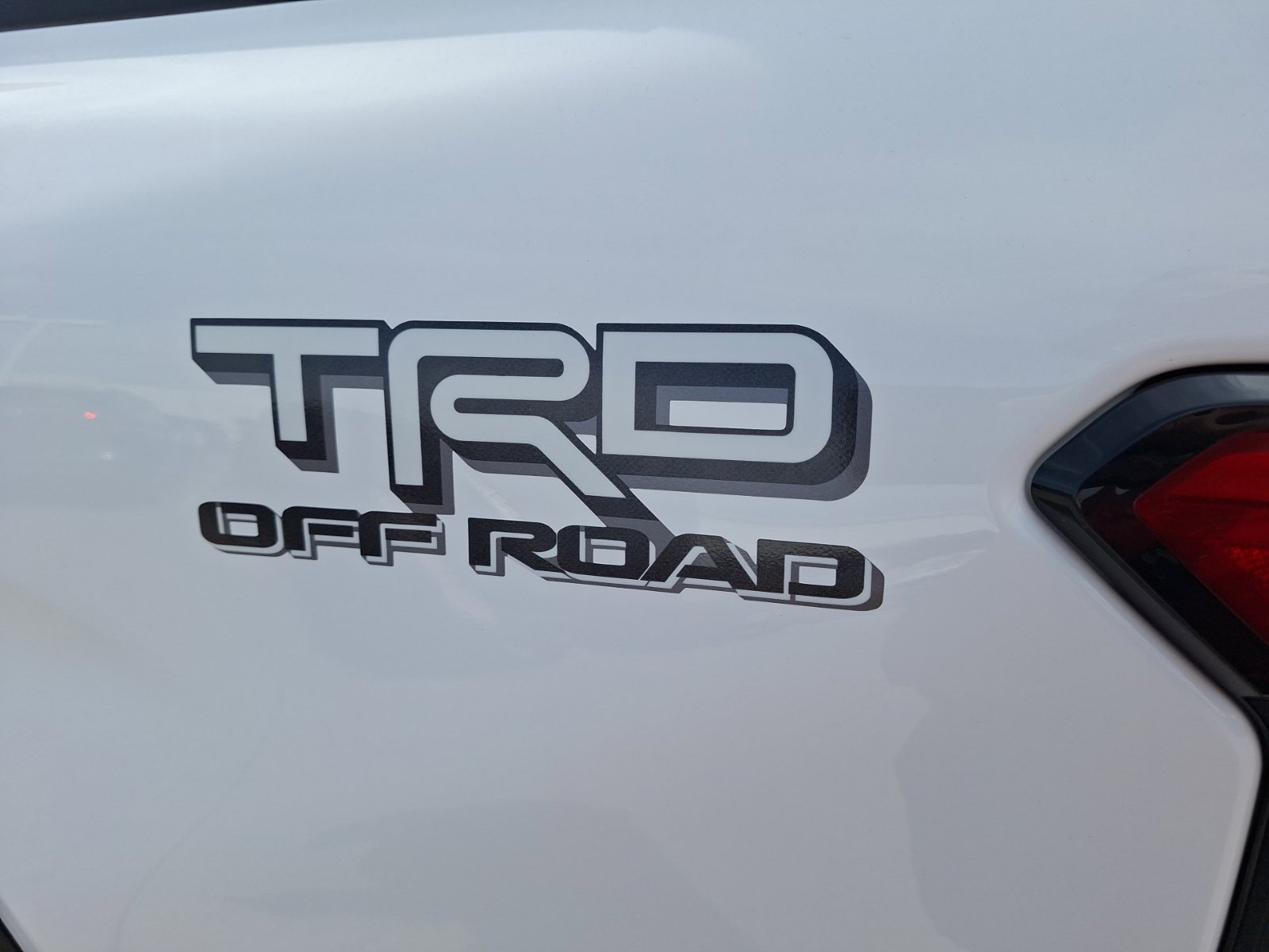 Used 2024 Toyota Tacoma TRD Off-Road AWD/4WD image 13
