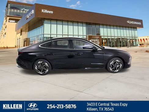 Used 2025 Hyundai Sonata SEL FWD image 10