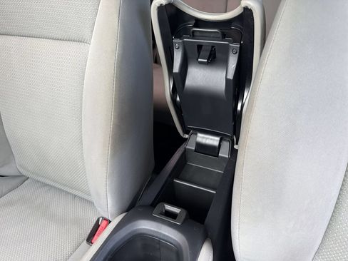 Certified 2021 Honda HR-V LX image 25