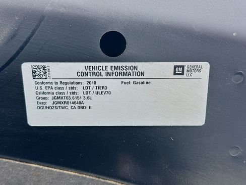 Used 2018 Cadillac XT5 FWD image 20