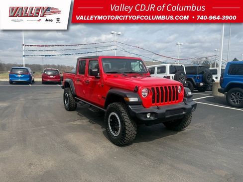 Certified 2020 Jeep Gladiator Sport w/ Quick Order Package 24S AWD/4WD image 1