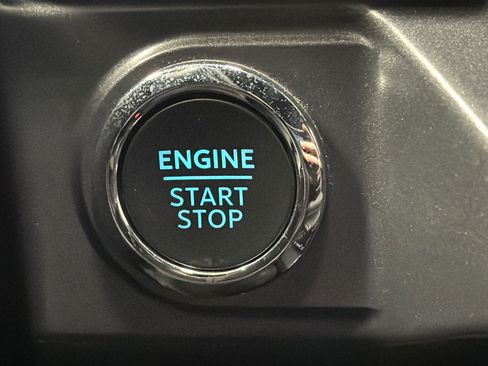 Used 2025 Ford F150 XLT w/ Equipment Group 302A MID AWD/4WD image 36