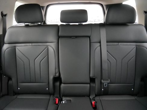 New 2026 Hyundai Santa Fe SEL image 7