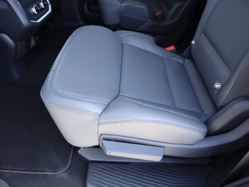 New 2026 Ford Expedition Active AWD/4WD image 15
