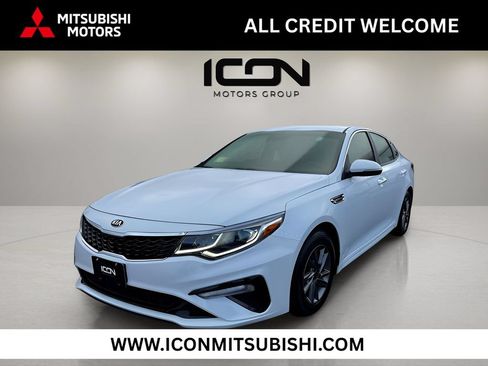 Used 2020 Kia Optima LX FWD image 1
