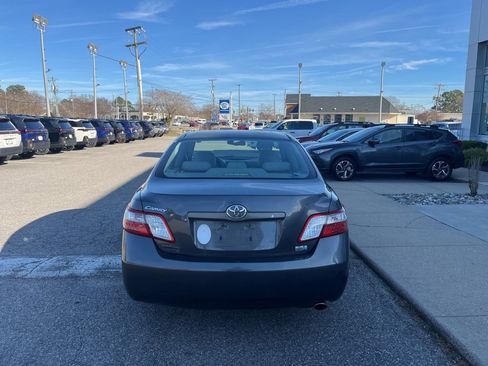 Used 2009 Toyota Camry Hybrid image 4