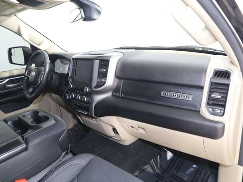 Used 2020 RAM 1500 Big Horn AWD/4WD image 38