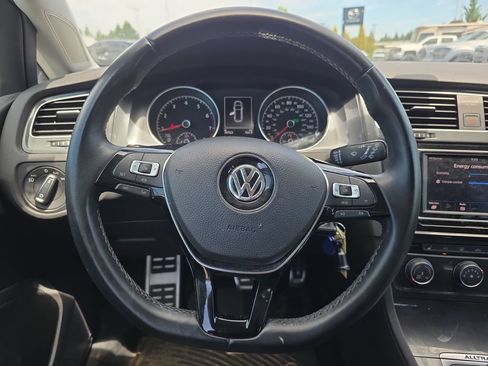 Used 2019 Volkswagen Golf Alltrack S AWD/4WD image 19