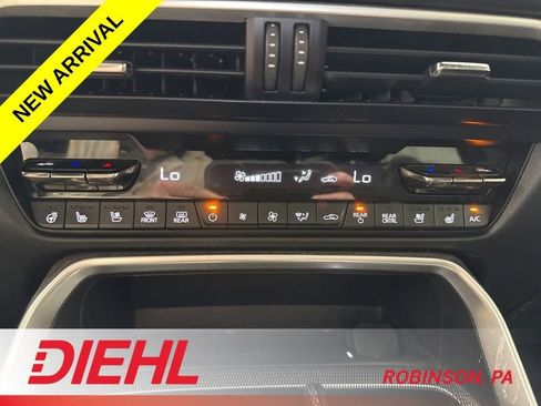 Used 2024 MAZDA CX-90 3.3 Turbo w/ Premium Plus Pkg AWD/4WD image 32