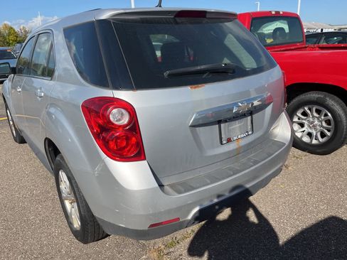 Used 2011 Chevrolet Equinox LS image 11