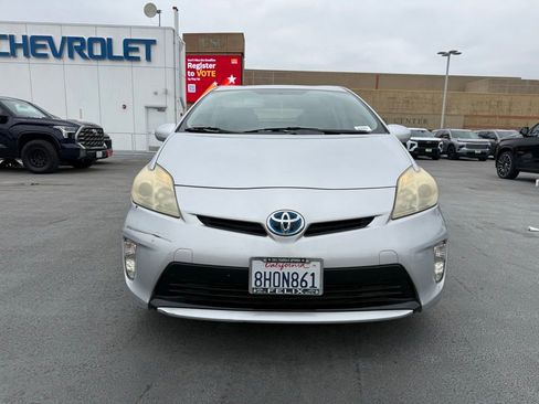 Used 2013 Toyota Prius Two FWD image 4