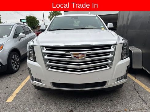 Used 2020 Cadillac Escalade Platinum AWD/4WD image 4