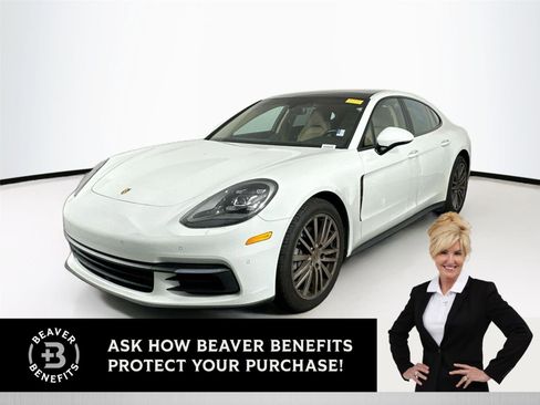Used 2017 Porsche Panamera 4 image 1
