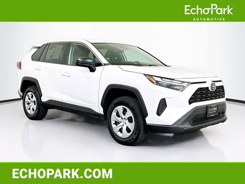 Used 2024 Toyota RAV4 LE image 1