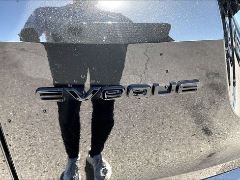 Certified 2026 Land Rover Range Rover Evoque S AWD/4WD image 31