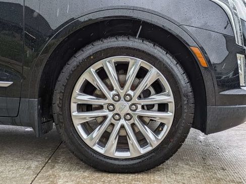Used 2018 Cadillac XT5 Platinum AWD/4WD image 11