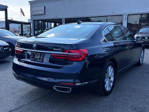 Used 2019 BMW 740i xDrive 740i xDrive w/ Executive Package image 4