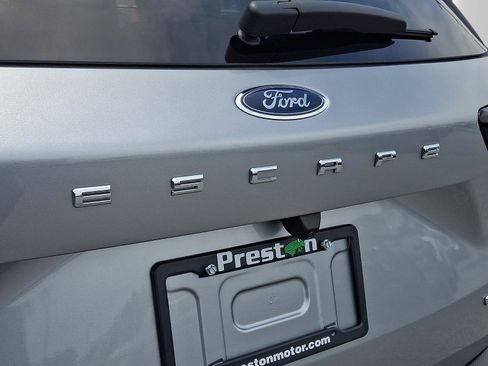 Used 2023 Ford Escape Platinum AWD/4WD image 30
