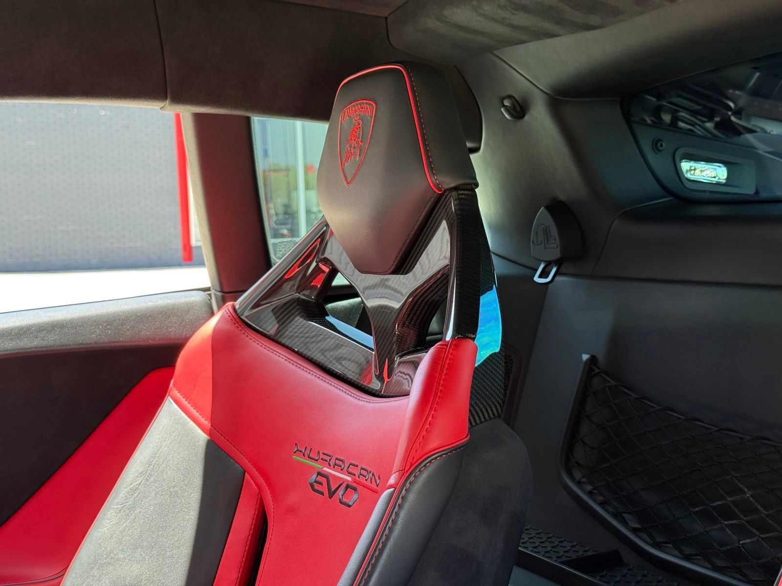 Used 2021 Lamborghini Huracan EVO RWD image 26