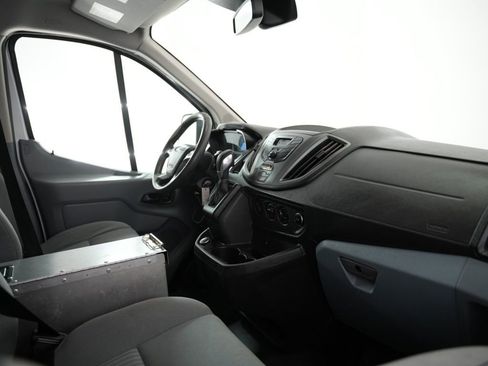 Used 2019 Ford Transit 250 130 Low Roof image 38