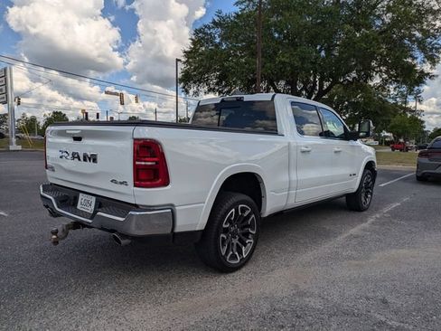 Used 2025 RAM 1500 Limited AWD/4WD image 5