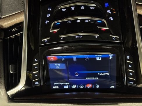 Used 2019 Cadillac Escalade ESV Luxury image 29