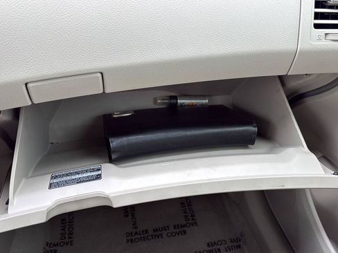 Used 2009 Toyota Corolla FWD image 14