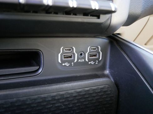 Used 2020 RAM 1500 Big Horn image 24