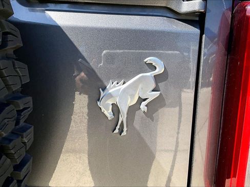 Used 2022 Ford Bronco 4-Door w/ Sasquatch Package image 10