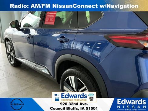 Used 2023 Nissan Rogue Platinum AWD/4WD image 6