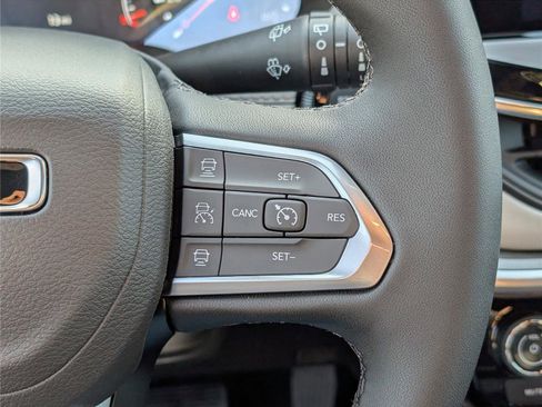 New 2026 Jeep Compass Limited AWD/4WD image 18