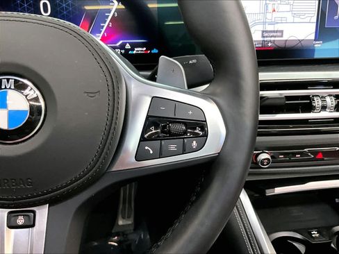 Used 2024 BMW M440i Convertible w/ Premium Package RWD image 22