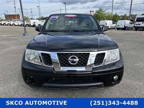 Used 2019 Nissan Frontier SV w/ Value Truck Package image 8
