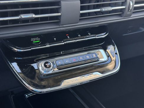 New 2025 Lincoln Corsair Reserve w/ Jet Appearance Package image 28