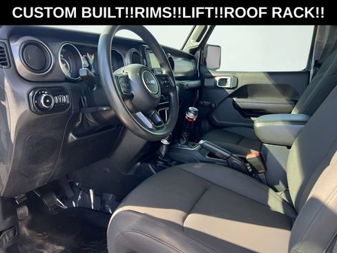 Used 2021 Jeep Wrangler Unlimited Sport AWD/4WD image 32