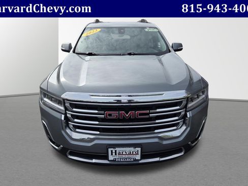 Used 2023 GMC Acadia SLT image 2