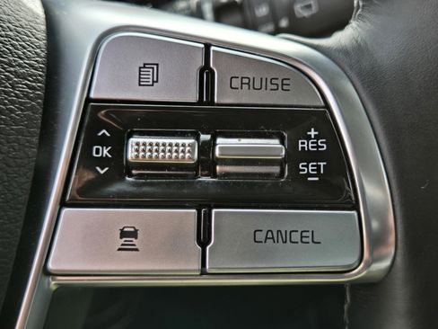 Certified 2022 Kia Telluride EX w/ EX Premium Package image 25