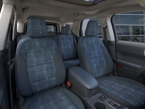 New 2025 Ford Bronco Sport Heritage w/ Convenience Package image 11