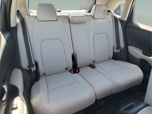 Certified 2025 Honda HR-V LX image 18