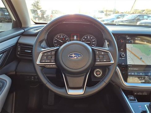 Certified 2025 Subaru Outback Premium w/ Popular Package #1A image 12