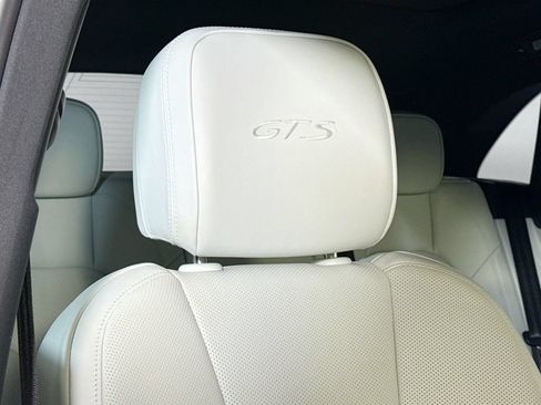 Certified 2024 Porsche Macan GTS AWD/4WD image 23