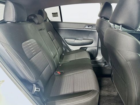 Used 2018 Kia Sportage LX image 26